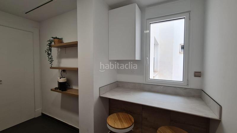 Foto 0cd6bc40-2c5b-4326-b4a9-ccc5edaf47ba. Alquiler piso se alquila piso para larga temporada en Almería