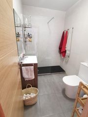 Affitto Piccolo appartamento in Ciudad Jardín - Tagarete - El Zapillo. Se alquila piso para temporada escolar