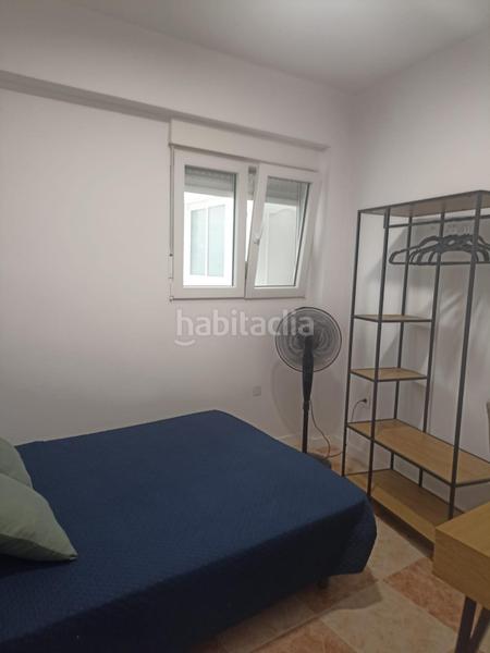 Foto 536f8541-0864-4d2a-80c8-352d58528f4b. Alquiler piso  para temporada escolar en Centro Almería