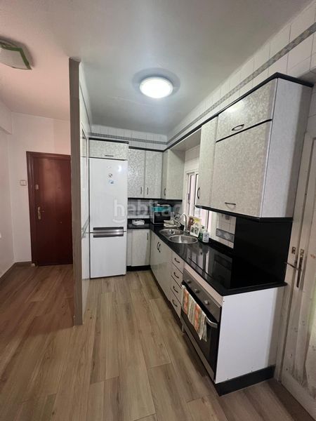 Foto 6dfbbcda-2b6a-4b13-b1e6-9054945dedbc. Location appartement dans Ciudad Jardín - Tagarete - El Zapillo Almería