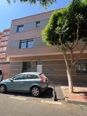 Lloguer Apartament a Ciudad Jardín - Tagarete - El Zapillo. Triplex en zapillopalmeral