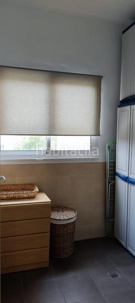 Foto d8588b8c-997b-4db5-9fa9-5f28b7f6b976. Alquiler piso se alquila piso para temporada escolar en Almería