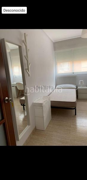 Foto 7abbf073-b259-48a3-b7ca-1898f801536a. Location appartement avec chauffage parking dans Ciudad Jardín - Tagarete - El Zapillo Almería