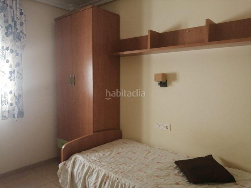 Foto 49957d0f-7b3e-492d-a5e5-607a60d8ec17. Lloguer pis amb calefacció a Barrio Alto - San Félix Almería