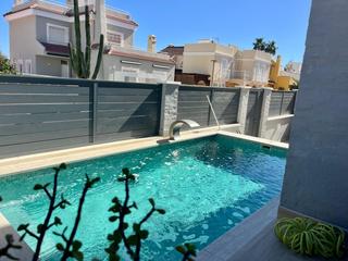 Casa a Nueva Almería - Cortijo Grande - Vega de Acá. Se vende chalet cerca de la playa