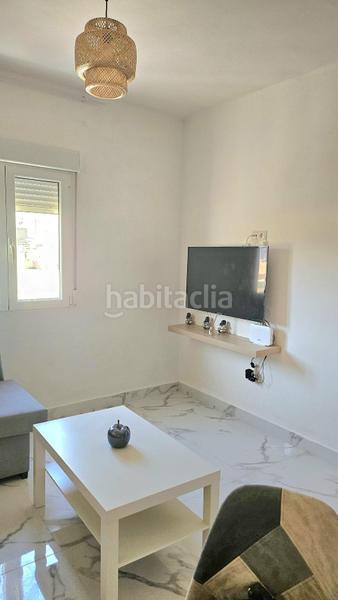 Foto 9ca15a8f-b9ac-4c29-83bf-eedff9bc41bc. Lloguer apartament a Ciudad Jardín - Tagarete - El Zapillo Almería