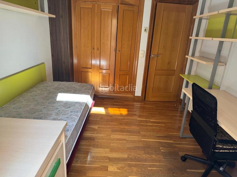 Foto f4353020-33b4-4752-bb35-5a81e6fe9acb. Piso  en venta en calle zaragoza, 11, Centro en Almería