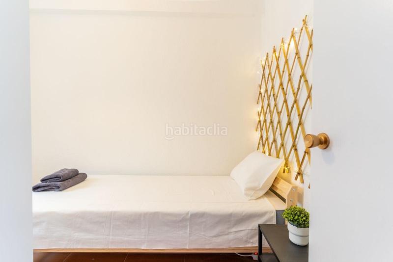 Foto 2bb14faa-eaf0-4e82-b8ec-864abacbe3cc. Alquiler apartamento atico en zapillo en Ciudad Jardín - Tagarete - El Zapillo Almería