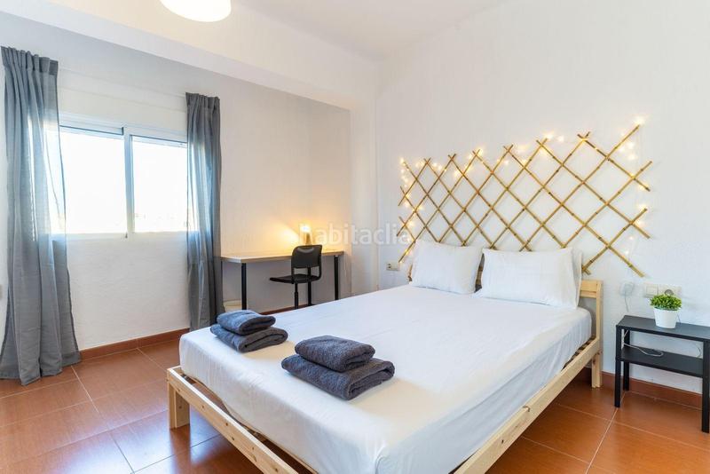 Foto 39c7f412-6a1f-47eb-8f34-bbb3e85dee52. Miete appartement in Ciudad Jardín - Tagarete - El Zapillo Almería