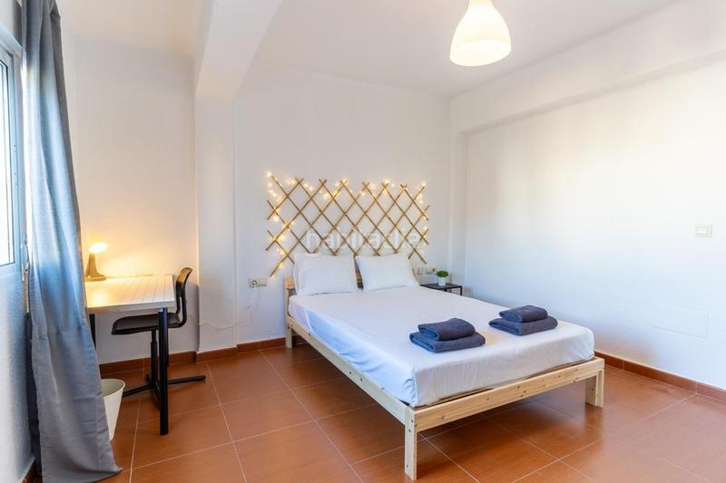 Foto 3e41c088-a121-44a1-b82a-a8b5fe4a7621. Miete appartement in Ciudad Jardín - Tagarete - El Zapillo Almería