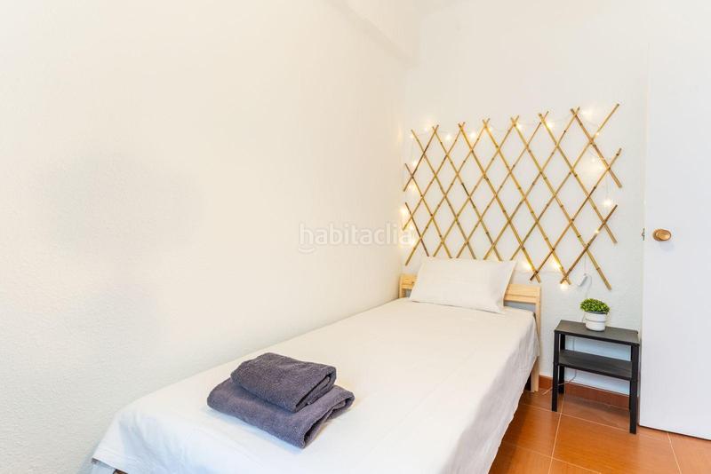 Foto e2a17aee-4fb6-4aa4-bf4b-3a894f6e417a. Miete appartement in Ciudad Jardín - Tagarete - El Zapillo Almería