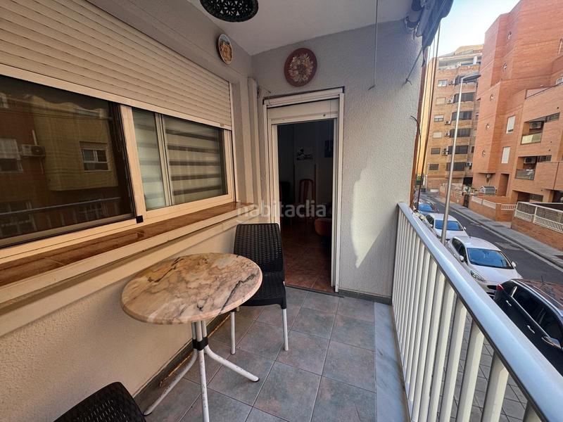 Foto 4993f845-51d9-4299-8179-13bc0ea486ed. Miete etagenwohnung in Ciudad Jardín - Tagarete - El Zapillo Almería