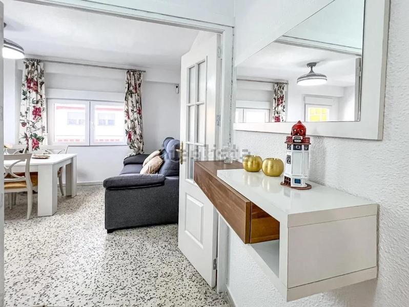 Foto 7e3dc8a7-5496-446a-be08-73ff2193cde3. Alquiler apartamento alquiler erasmus zapillo en Ciudad Jardín - Tagarete - El Zapillo Almería