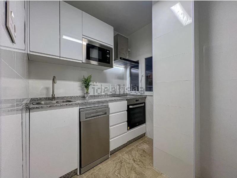 Foto d7dbc5a2-e5e1-433e-a35d-9a0eb5a22837. Location appartement avec chauffage dans Ciudad Jardín - Tagarete - El Zapillo Almería