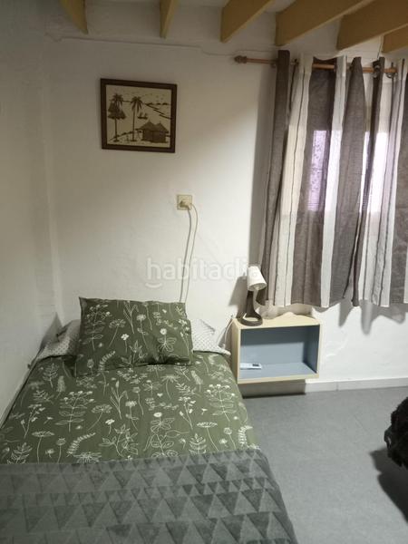 Foto c86b6c91-9768-483b-81e8-8ffa94c57385. Miete haus in Centro Almería