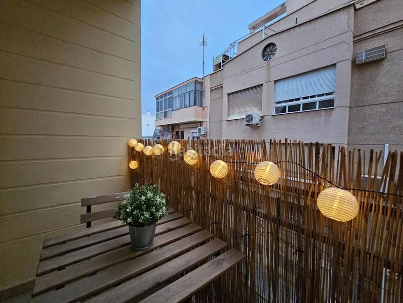 Foto 1b21db0b-f476-4c4c-8e46-32eb9a573c7e. Location appartement dans Plaza de Toros - Santa Rita Almería