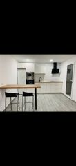 Miete Etagenwohnung in Ciudad Jardín - Tagarete - El Zapillo. Alquiler de vivienda amueblada en el zapillo, ideal para tempora