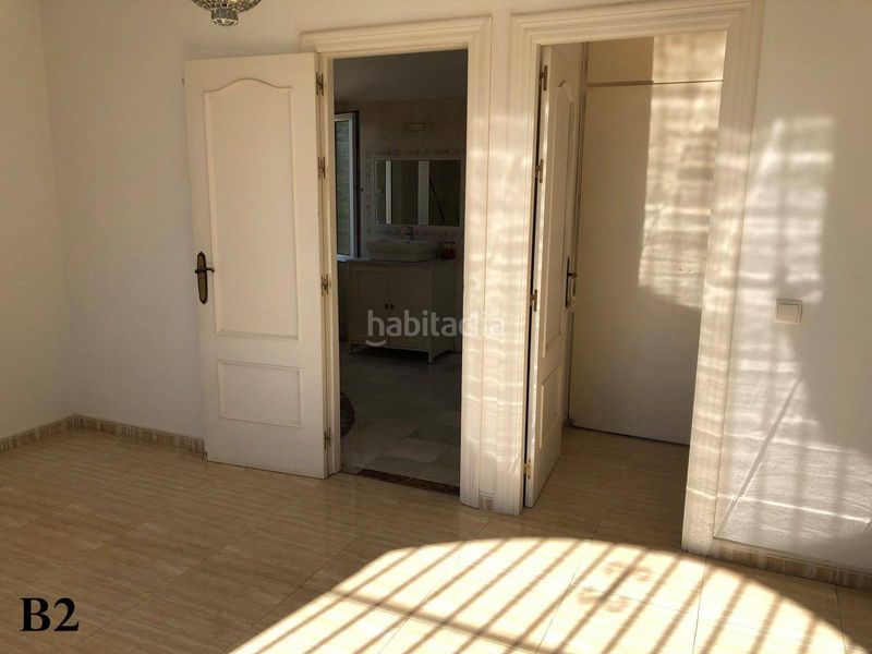 Foto b7c7e01d-e40e-4543-ba73-3ee0e59a343f. Xalet amb aparcament a Canjáyar