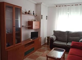 Location Appartement à Ciudad Jardín - Tagarete - El Zapillo. Piso en alquiler para temporada escolar en el zapillo
