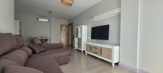Affitto Piccolo appartamento in Nueva Andalucía. Piso moderno en nueva andalucia