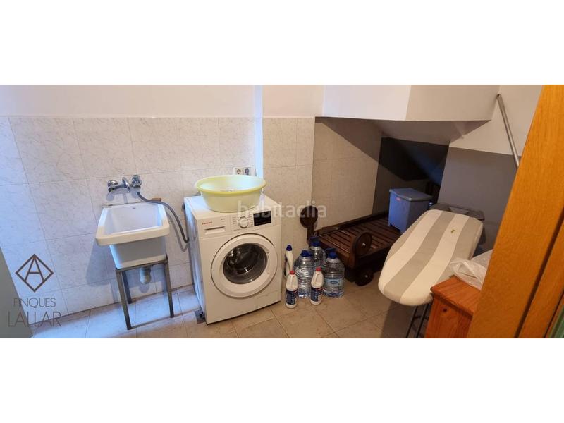 Foto 72b4aa87-c2a6-4e0f-a4d1-ba1cfc85180a. Casa adossada amb calefacció aparcament a Font Verda Granollers