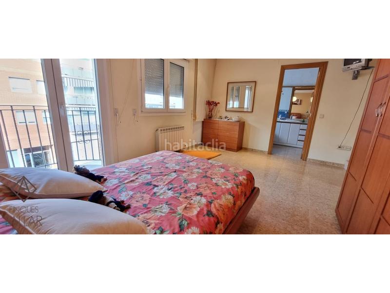 Foto c42391e2-b7d0-45e8-bf07-11c9580af066. Casa adossada amb calefacció aparcament a Font Verda Granollers