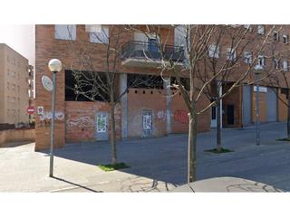 Local Comercial a Sarajevo 143. Local en venta en can llong