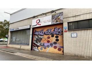 Lloguer Nau industrial a Dels til·lers 2. Nave comercial en alquiler en corró davall