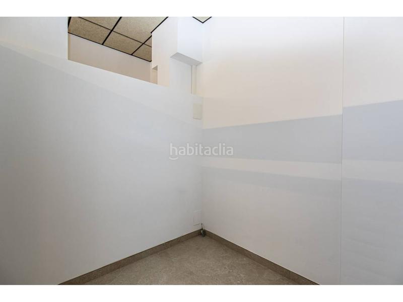 Foto 6640579f-3568-4c3c-89dc-30ecfe20c155. Affitto locale commerciale in muntanya 127 in Font Verda Granollers