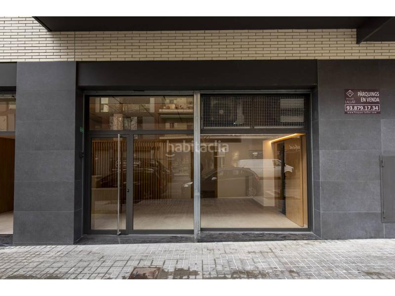 Foto 1dd836fe-5eef-45c8-b923-ae06fb1acf54. Alquiler local comercial en muntanya 127 local en alquiler , zona Font Verda en Granollers