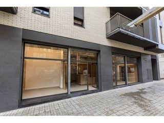 Miete Geschäftsraum in Paseo muntanya 127. Local en alquiler en granollers, zona font verda
