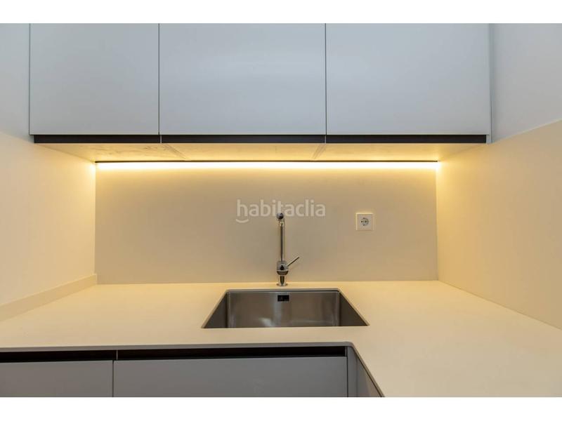 Foto 2b0fcf42-9a64-4aa1-94db-91ced771357f. Lloguer local comercial a muntanya 127 a Font Verda Granollers