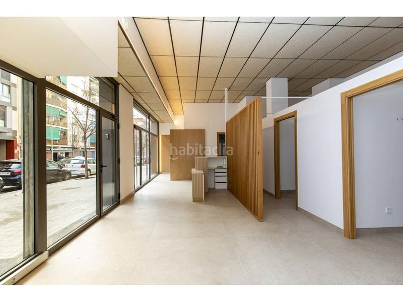 Foto b061b1f7-d16f-42d0-8be5-dc04042bbfaa. Lloguer local comercial a muntanya 127 a Font Verda Granollers