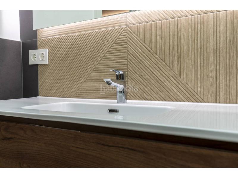 Foto 0e8457f2-e6a6-45ed-8a32-ec4ee8e12fe8. Location local commercial dans muntanya 127 dans Font Verda Granollers