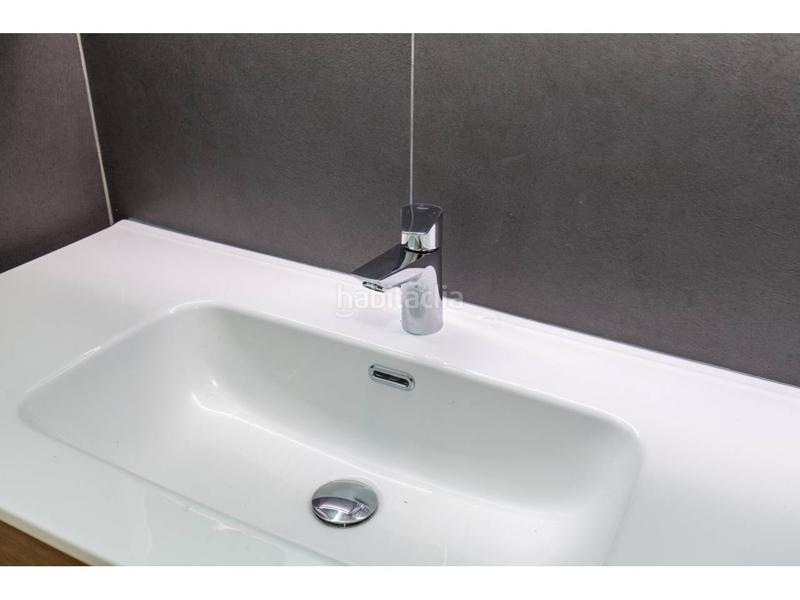 Foto 73e72f94-f63d-47fc-9a86-a3877aaf535a. Location local commercial dans muntanya 127 dans Font Verda Granollers