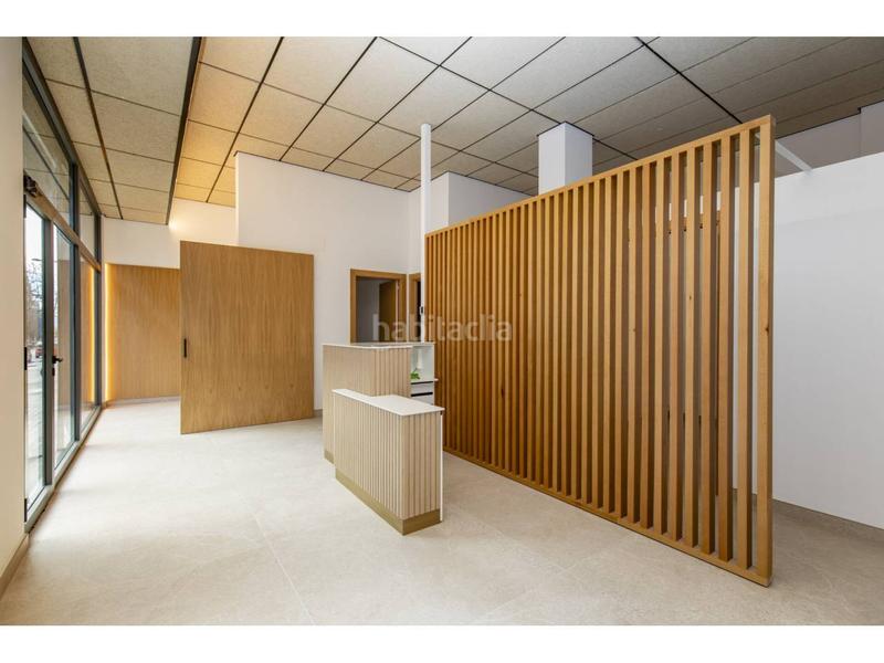 Foto 9ee2ac61-8638-41e9-983e-136d4755bc1f. Location local commercial dans muntanya 127 dans Font Verda Granollers