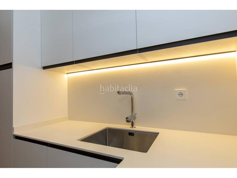 Foto e12e5074-4323-4522-9fd7-10960649a0bf. Location local commercial dans muntanya 127 dans Font Verda Granollers