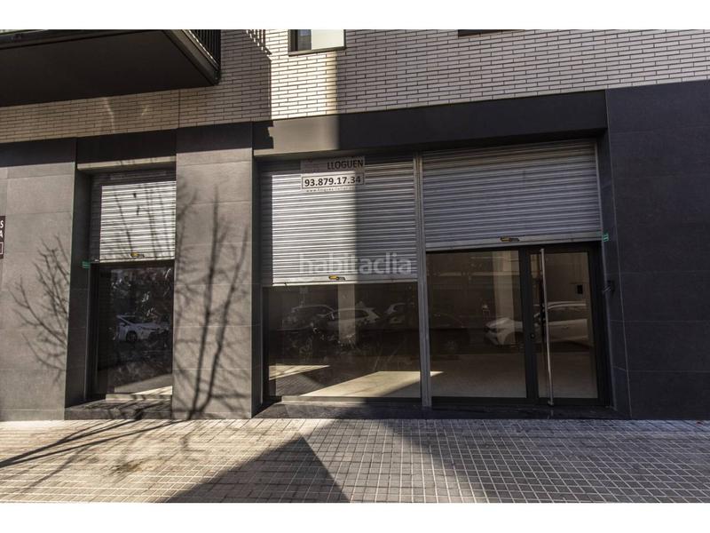 Foto 58849234-6732-4f52-8af4-35241e5e5474. Affitto locale commerciale in muntanya 127 in Font Verda Granollers