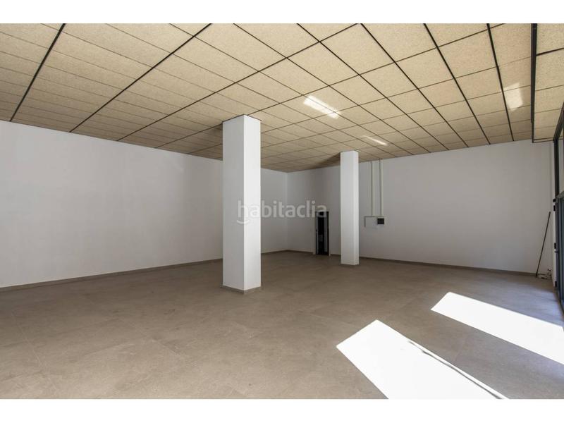 Foto ce8711bb-3344-4bd5-a564-727970a6e875. Affitto locale commerciale in muntanya 127 in Font Verda Granollers