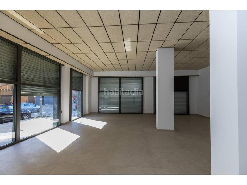 Foto 4e972487-7b63-4d39-99c7-e13f9539830b. Location local commercial dans muntanya 127 dans Font Verda Granollers