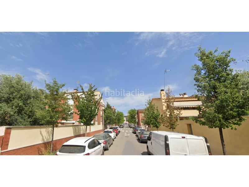 Foto 02dc2213-0d50-486f-81f1-551f38dfca78. Parking coche parking Tres Torres en Tres Torres Granollers