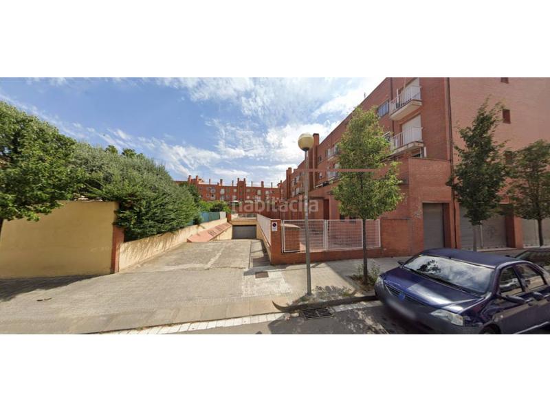 Foto ac6fb8b4-a90c-4718-a905-9a33cb2e33a7. Parking coche parking Tres Torres en Tres Torres Granollers
