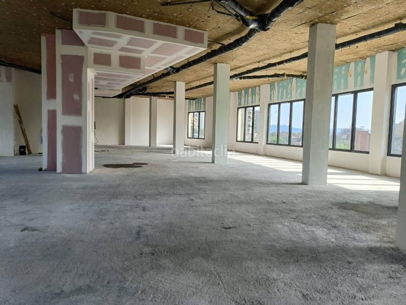 Foto 4d731733-5bd9-49ee-b871-10d45be792bb. Alquiler local comercial alquiler de local comercial , zona Font Verda en Granollers