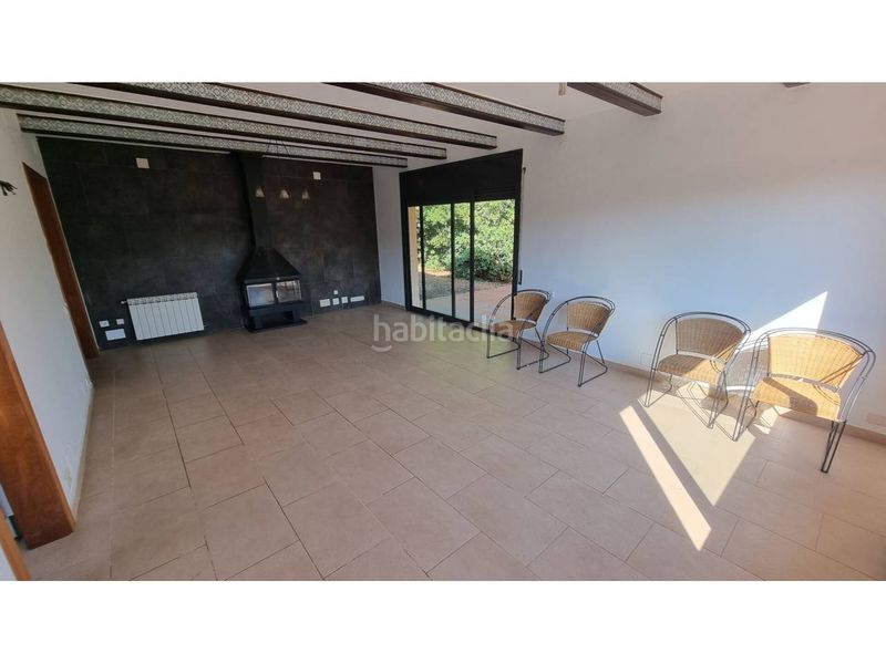 Foto da059baf-1ef8-4367-b913-3dcbeb712247. Casa amb calefacció aparcament piscina a Vallromanes