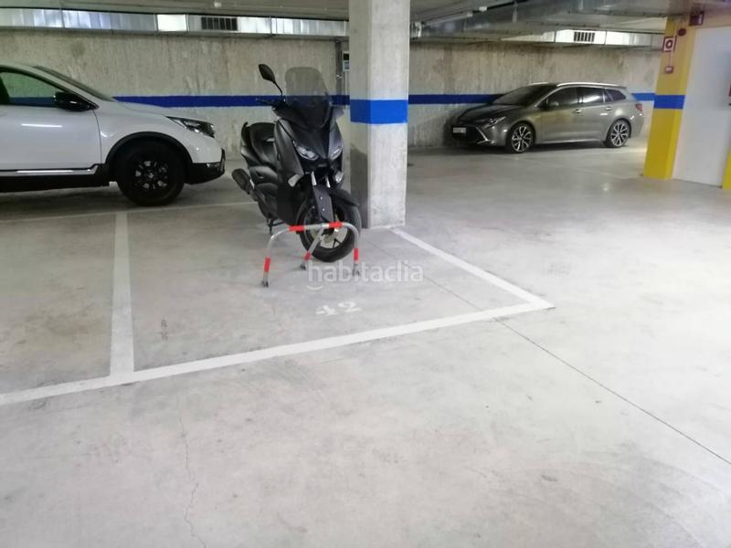 Foto 75397b54-5790-4aa3-a6ed-87b444c84db3. Location parking voiture dans sant placid 27 dans Lledoner Granollers