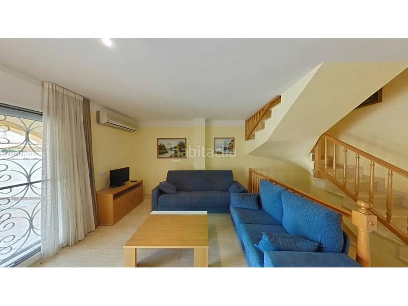 Foto 7619e894-a2d2-417e-b7c1-fac1c96292d5. Reihenhaus mit parking pool in Passeig Marítim Miami Platja