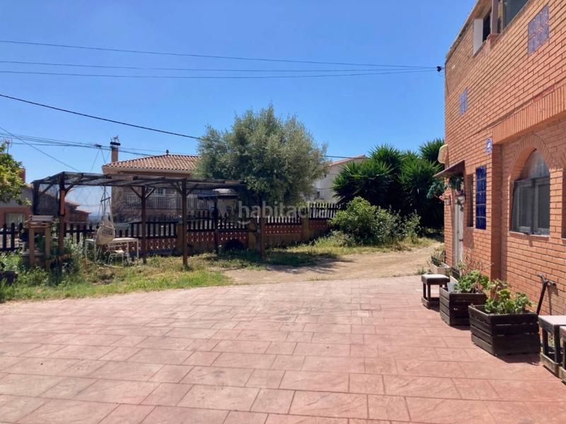 Foto eca748ef-1735-46b4-bb06-bd8110339e39. Xalet amb piscina a Catllar (El)