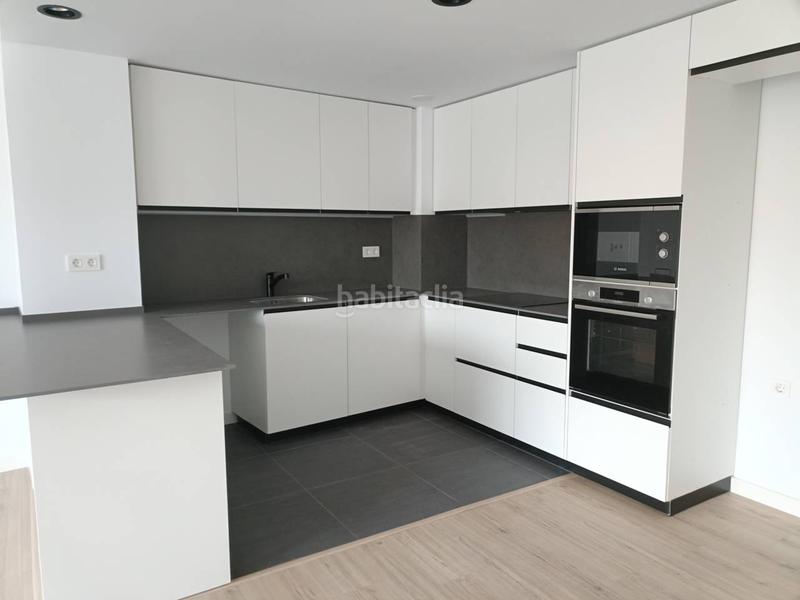 Foto b52e58db-09f1-4388-9d9b-a6c6dceb2b71. Appartamento in francesc ribas 56 in Font Verda Granollers