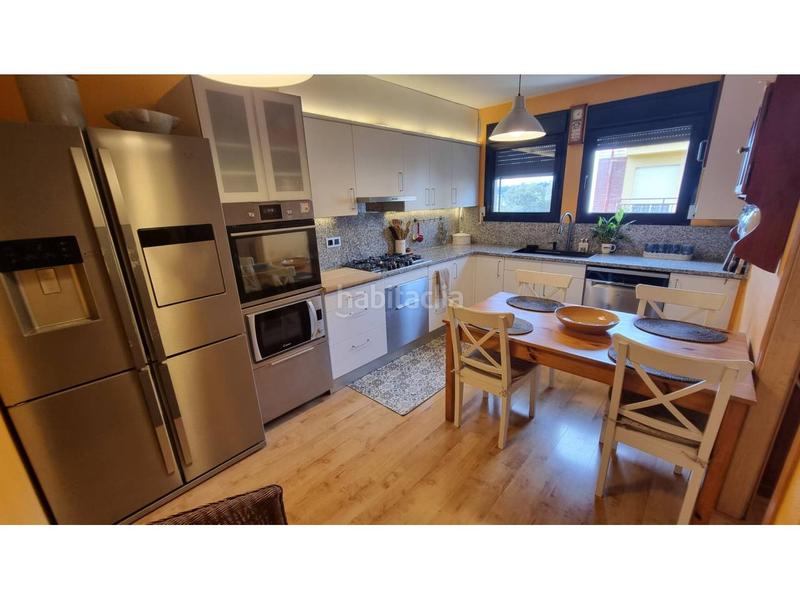 Foto 3f538df3-4e85-42de-a8d5-96b05718ed6a. Duplex avec chauffage parking dans Can bassa Granollers