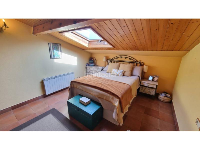 Foto 8d5e2336-999b-45dc-8710-f046834dddf0. Duplex avec chauffage parking dans Can bassa Granollers